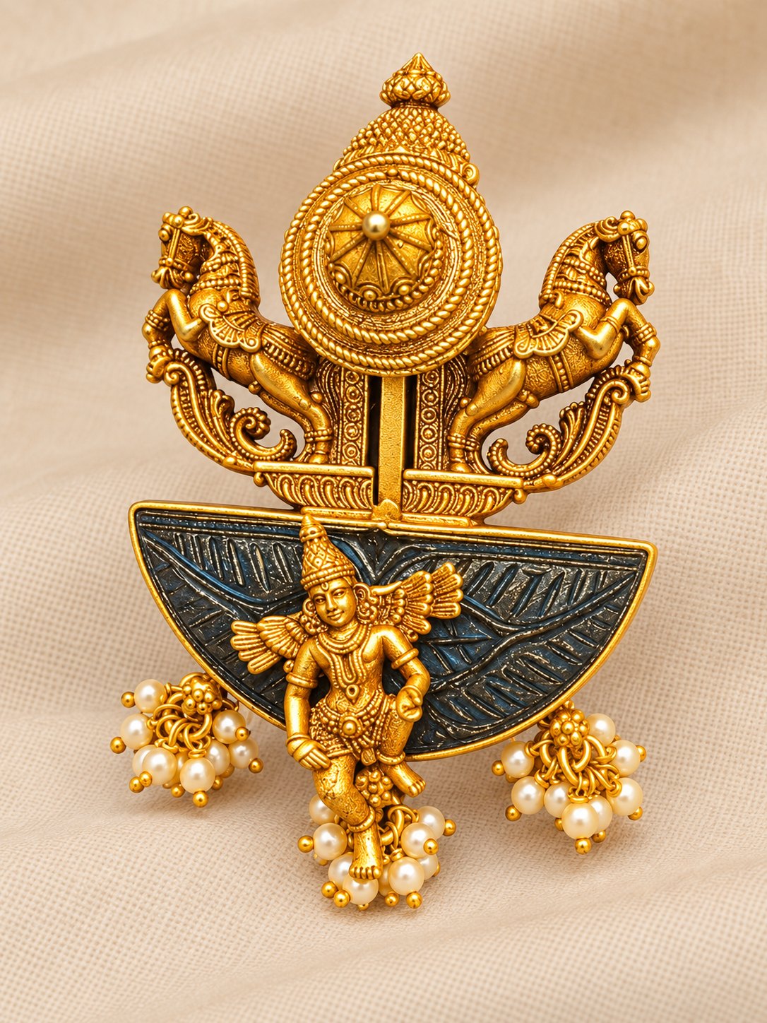 Ashwa Vaibhava Temple Pendant, photo 1