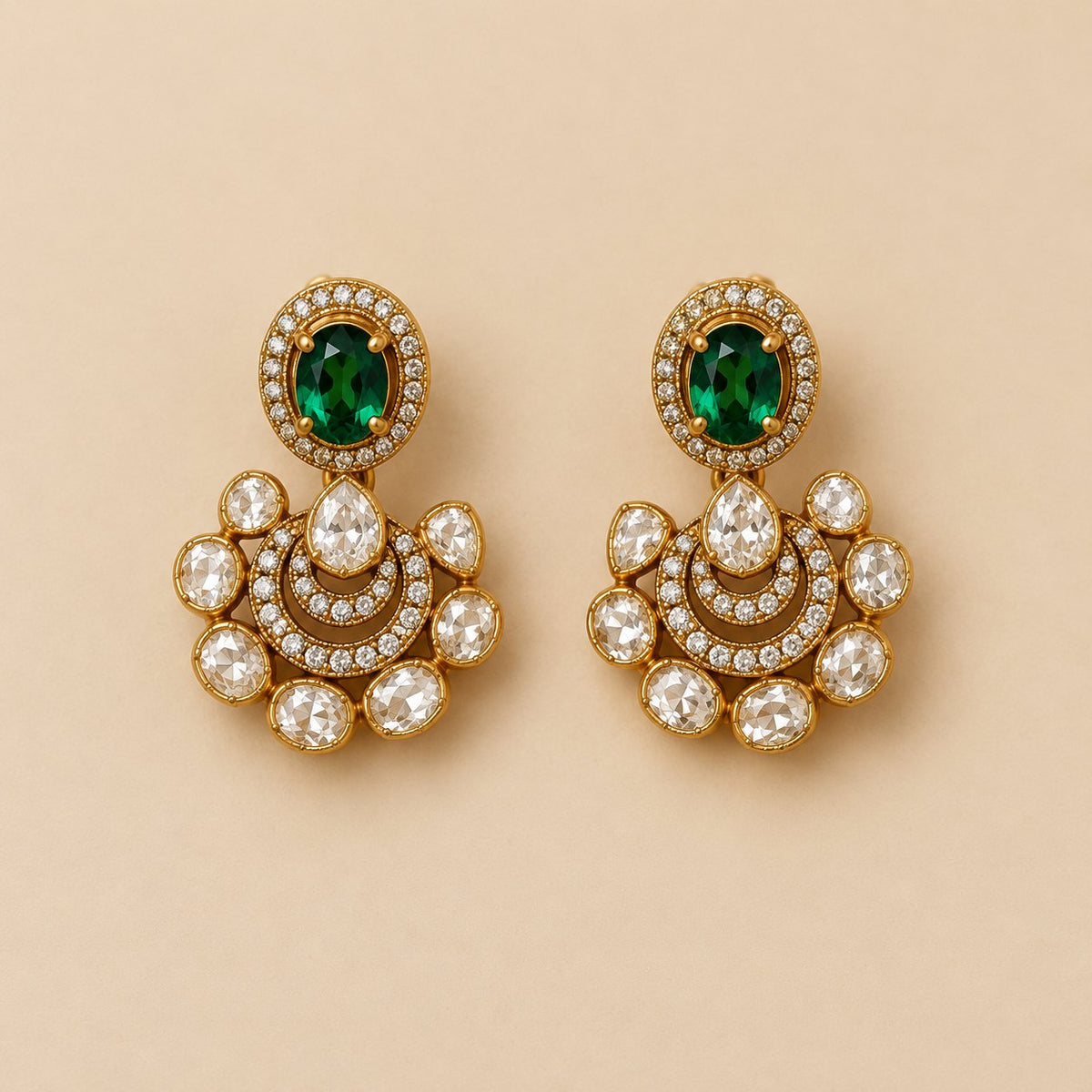 Dvaya Mayura Emerald Kundan Pendant Set, photo 2