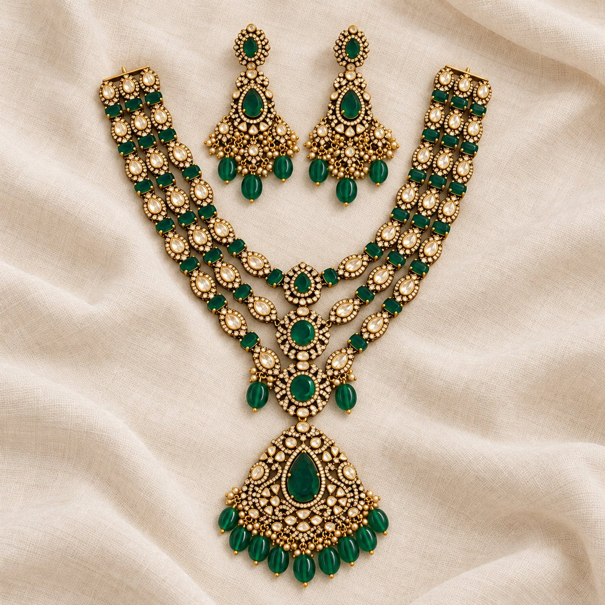 Emerald Rajvansh Moissanite Hara & Earrings, photo 1