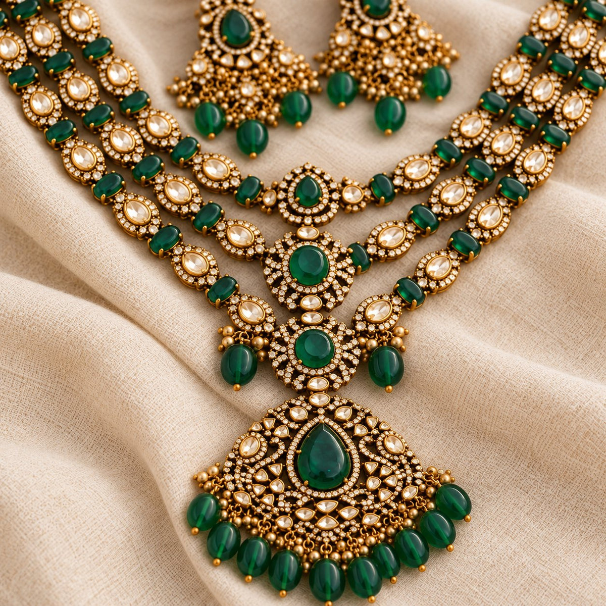 Emerald Rajvansh Moissanite Hara & Earrings, photo 2