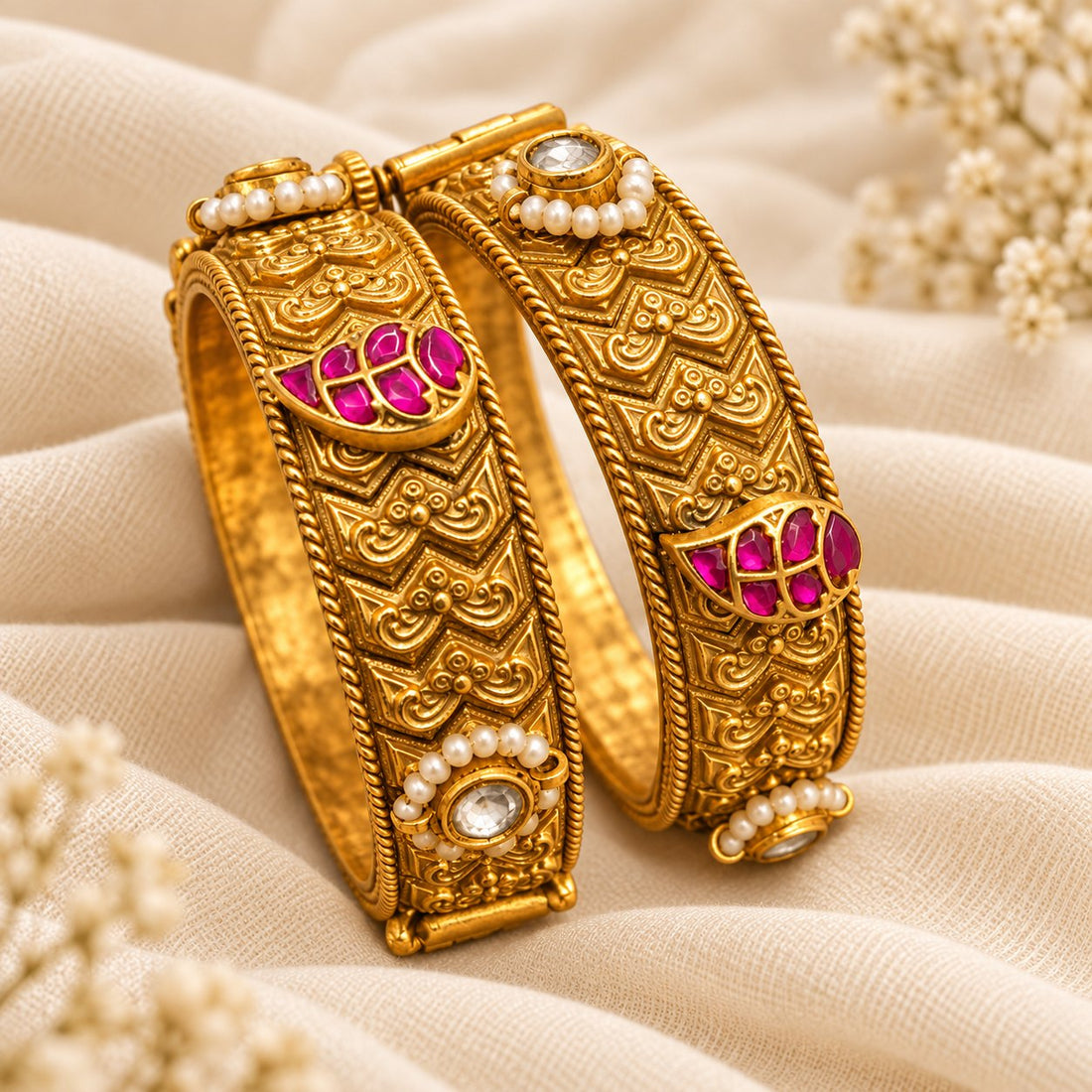 Gulabi Heritage Bangles, photo 1