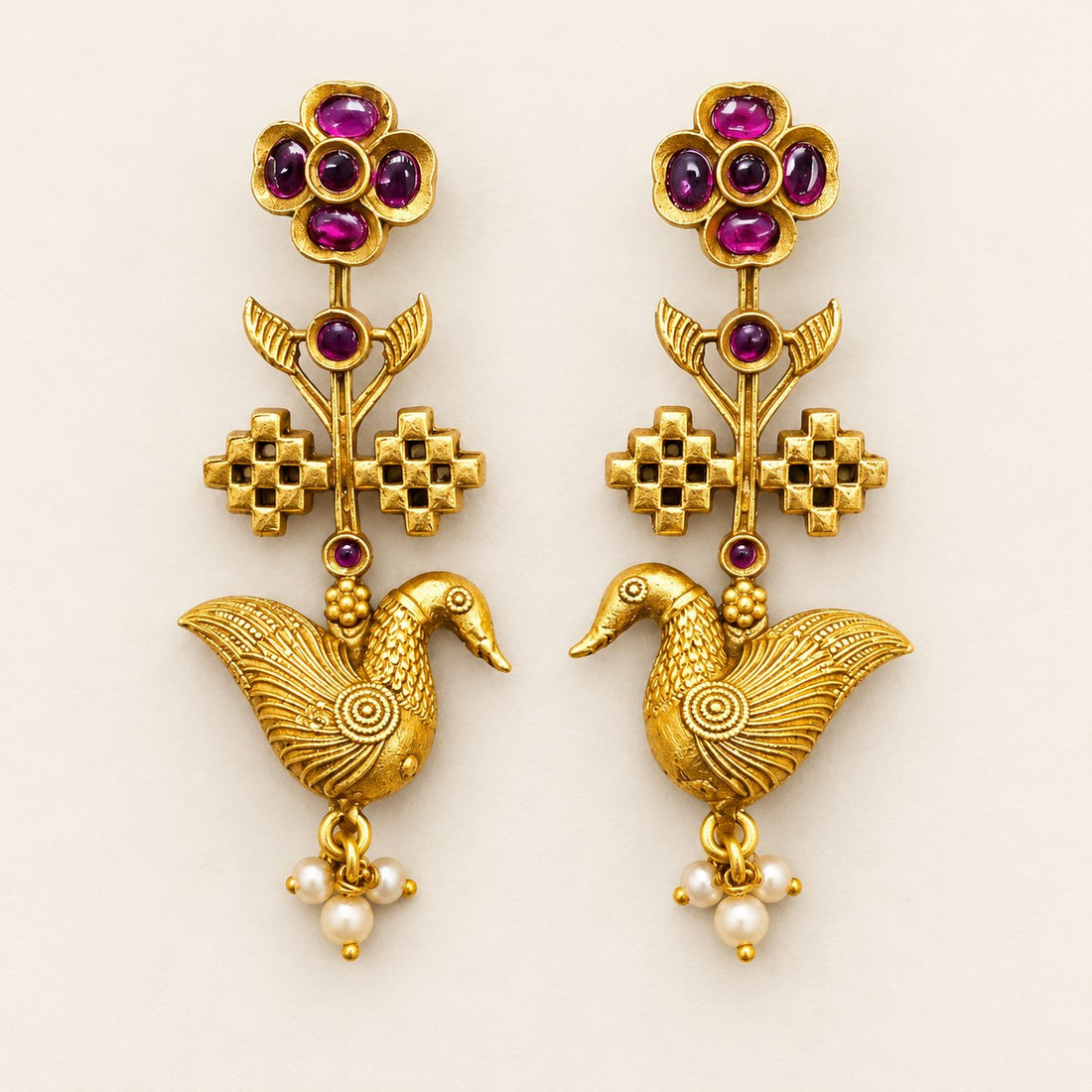 Hamsini Pushpalata Earrings, photo 1
