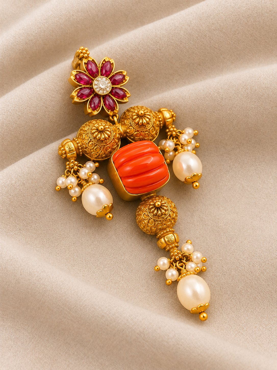 Manikya Coral Bead Pendant, photo 3