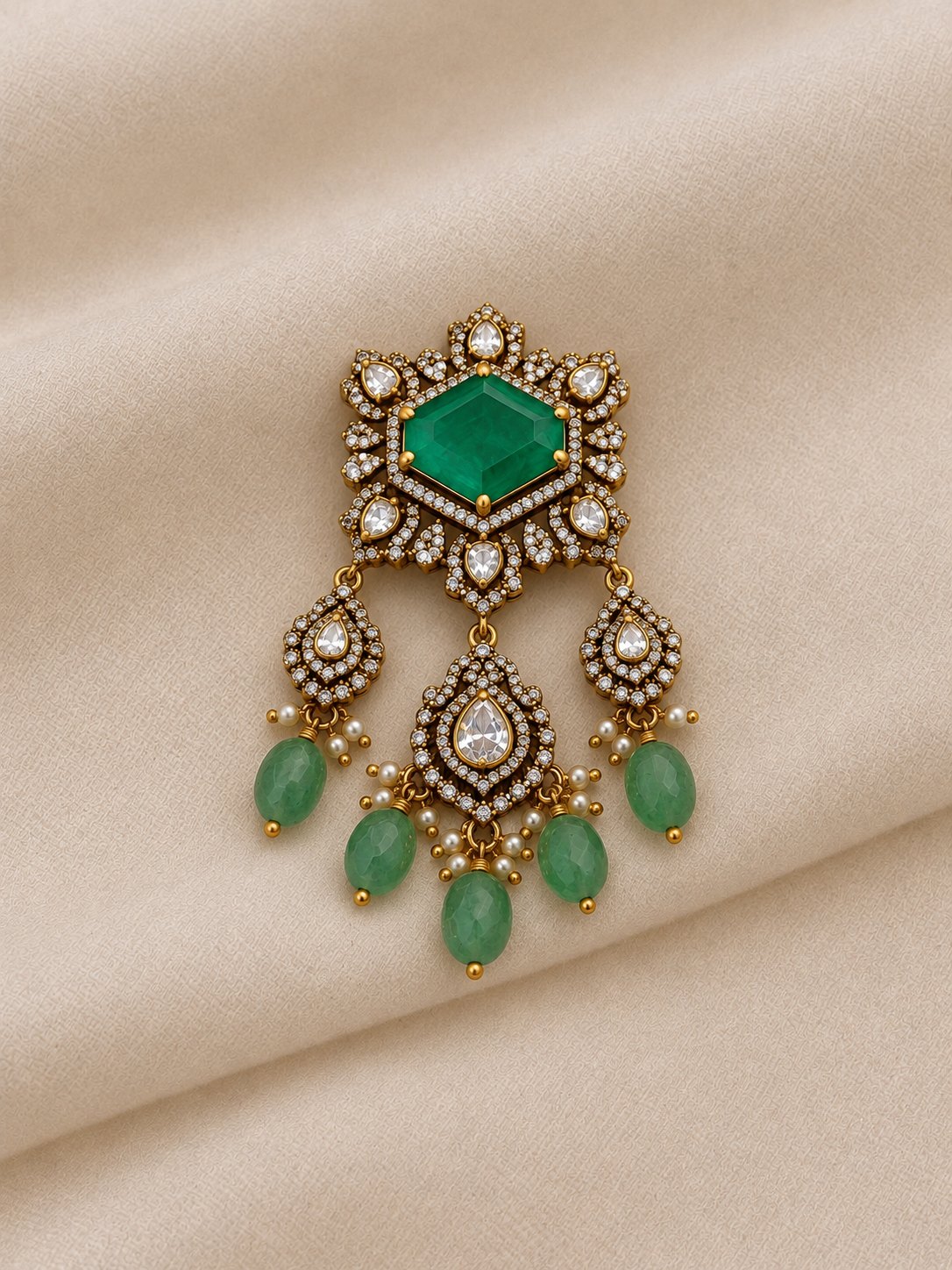 Pranavi Jade Moissanite Pendant Set, photo 2