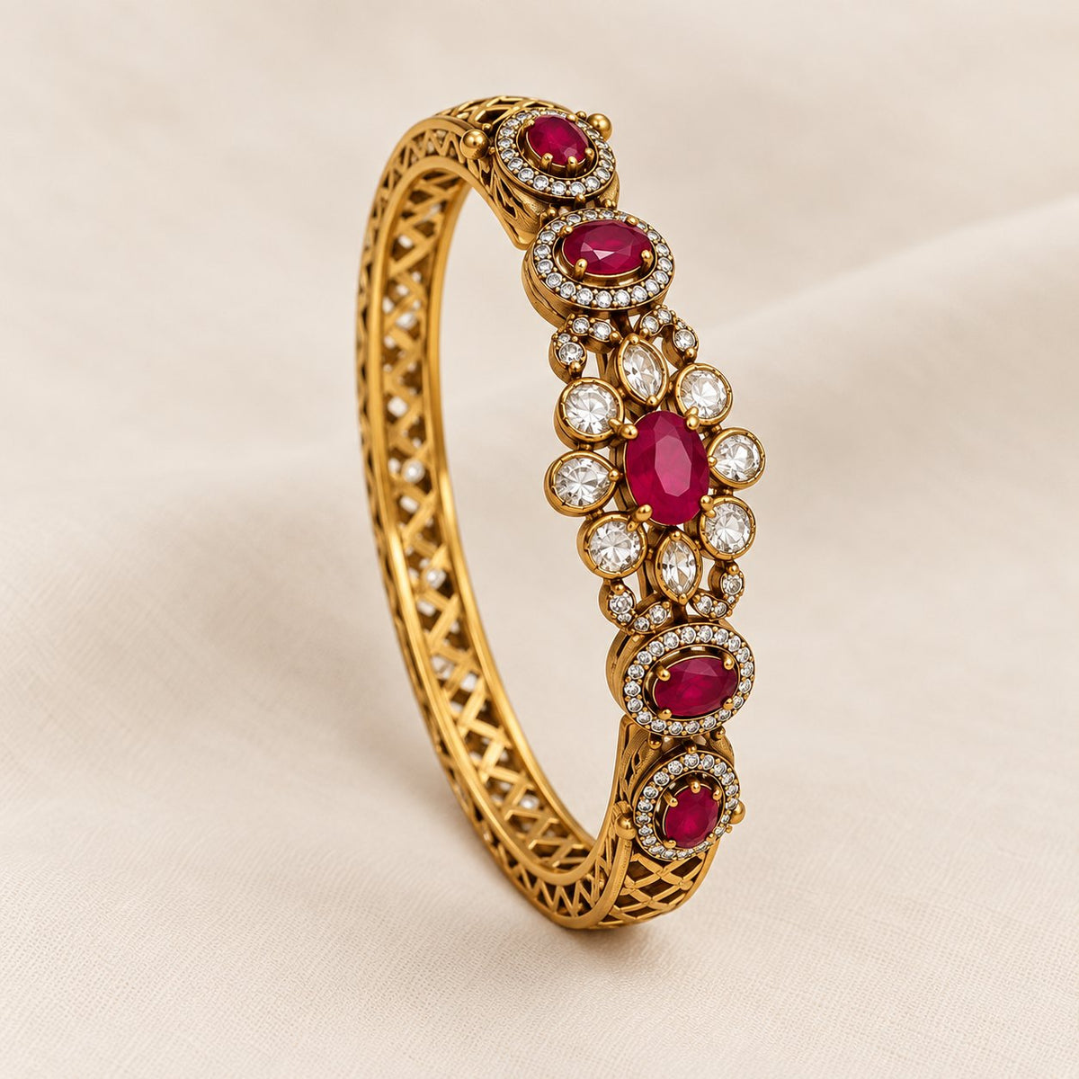 Ruchira Ruby Kundan Kada Bangle, photo 1