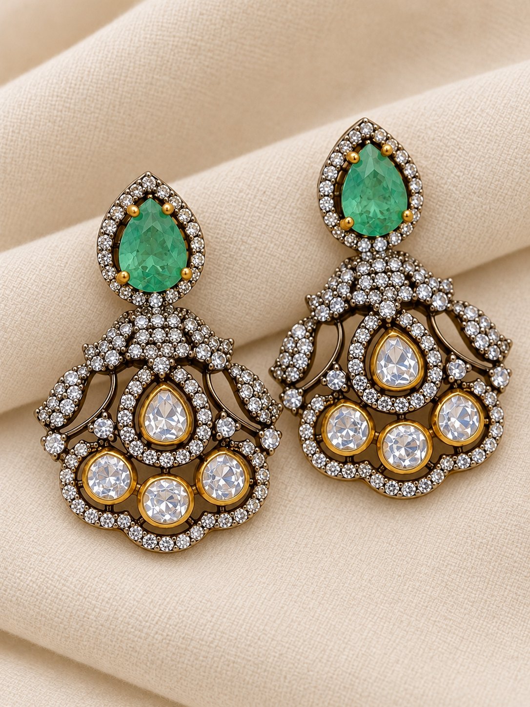 Saumya Panna Moissanite Necklace & Earrings Set, photo 6