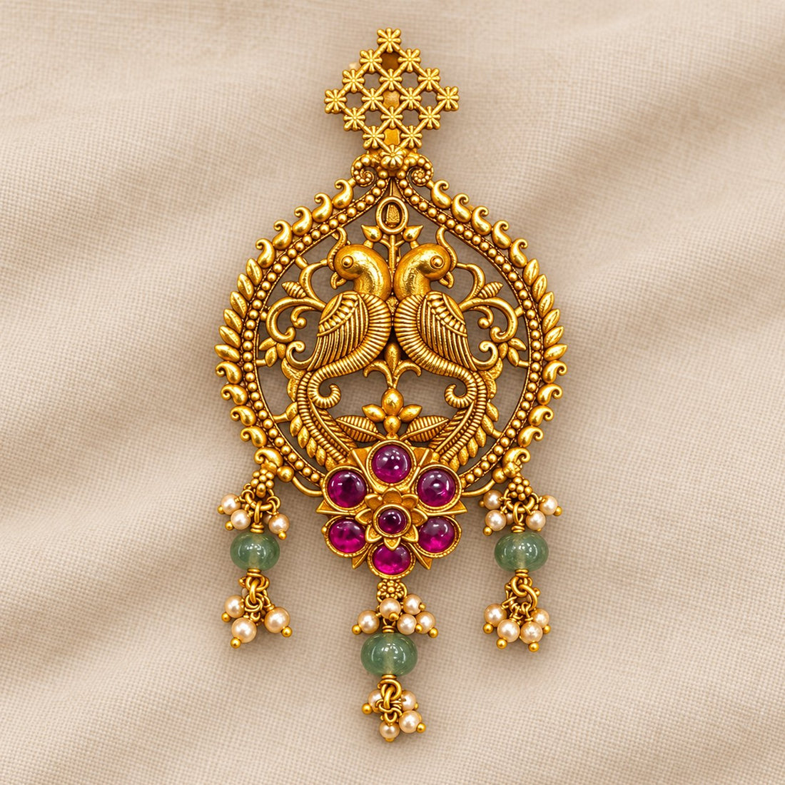 Shuka Madhavi Pendant, photo 1