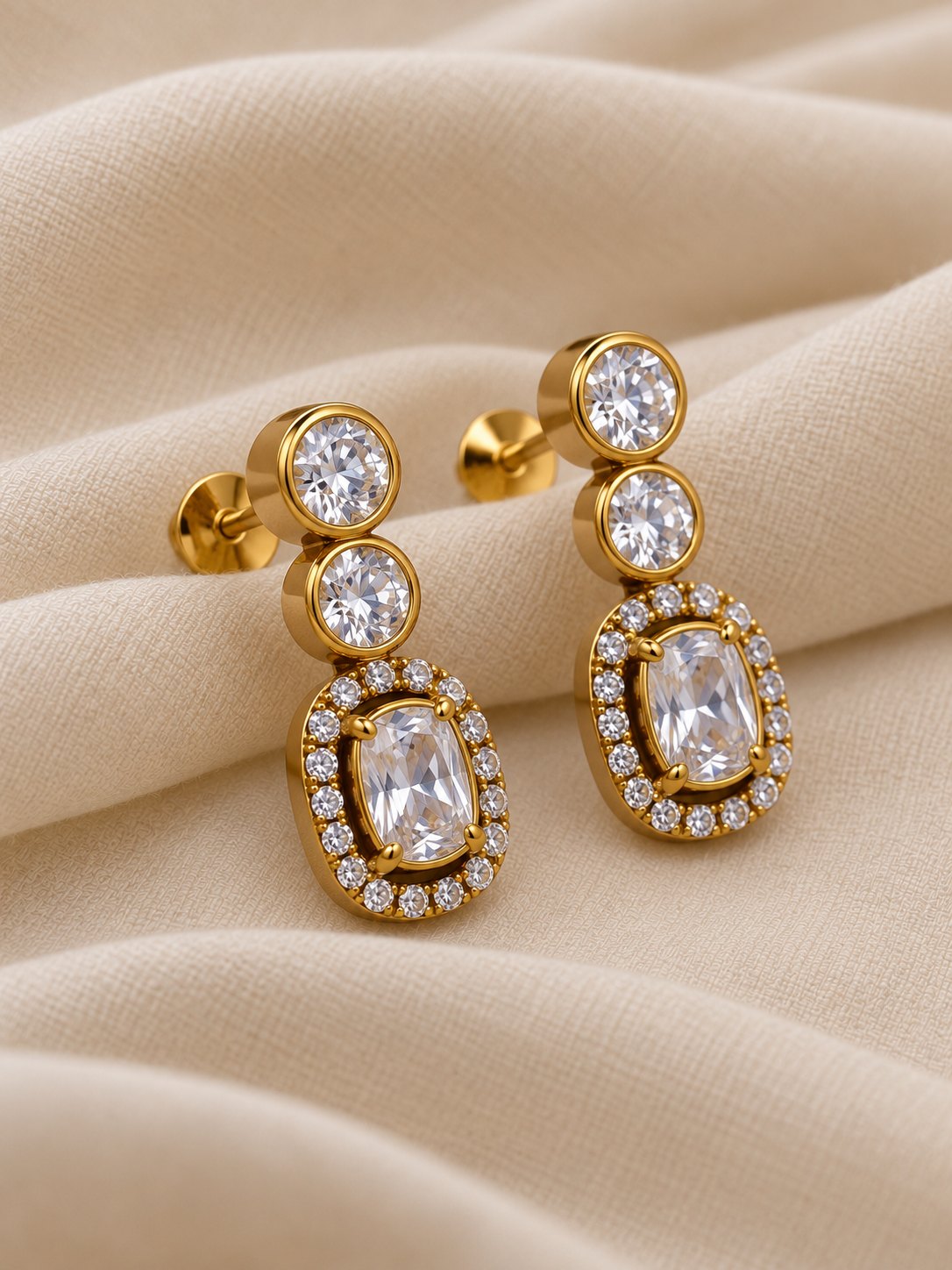 Shweta Prabha Moissanite Necklace & Earrings Set, photo 6