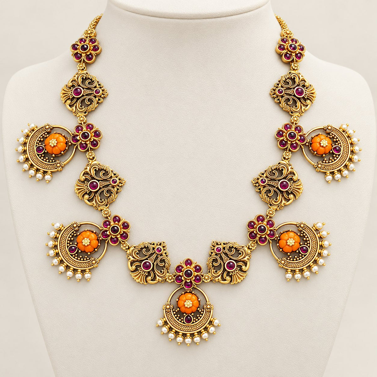 Tarangini Chandrika Necklace, photo 2