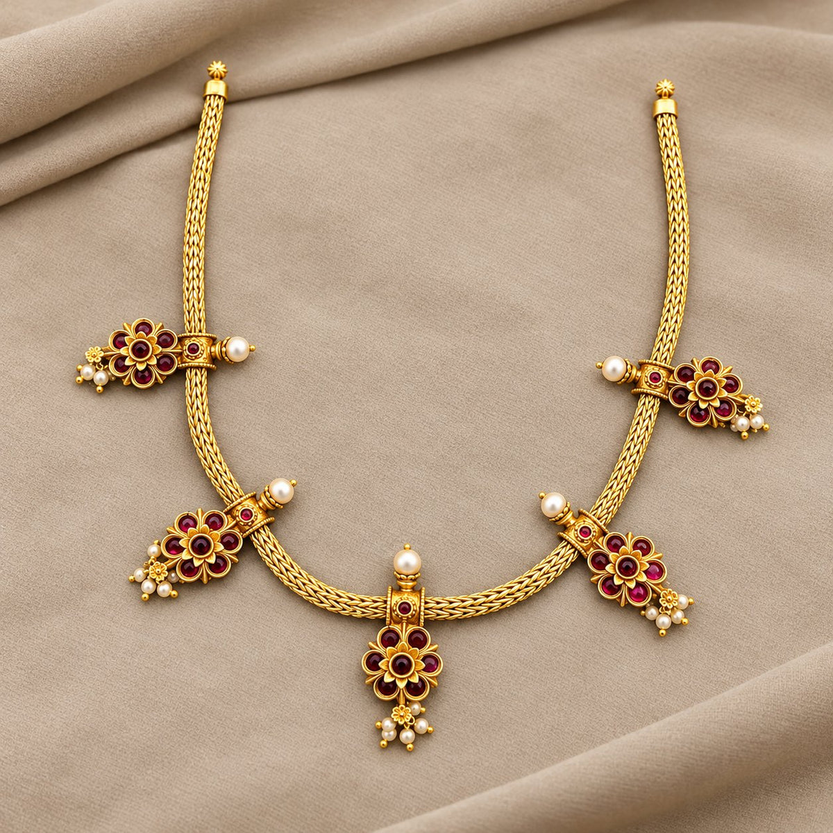 Tarangini Ruby Floral Necklace, photo 2