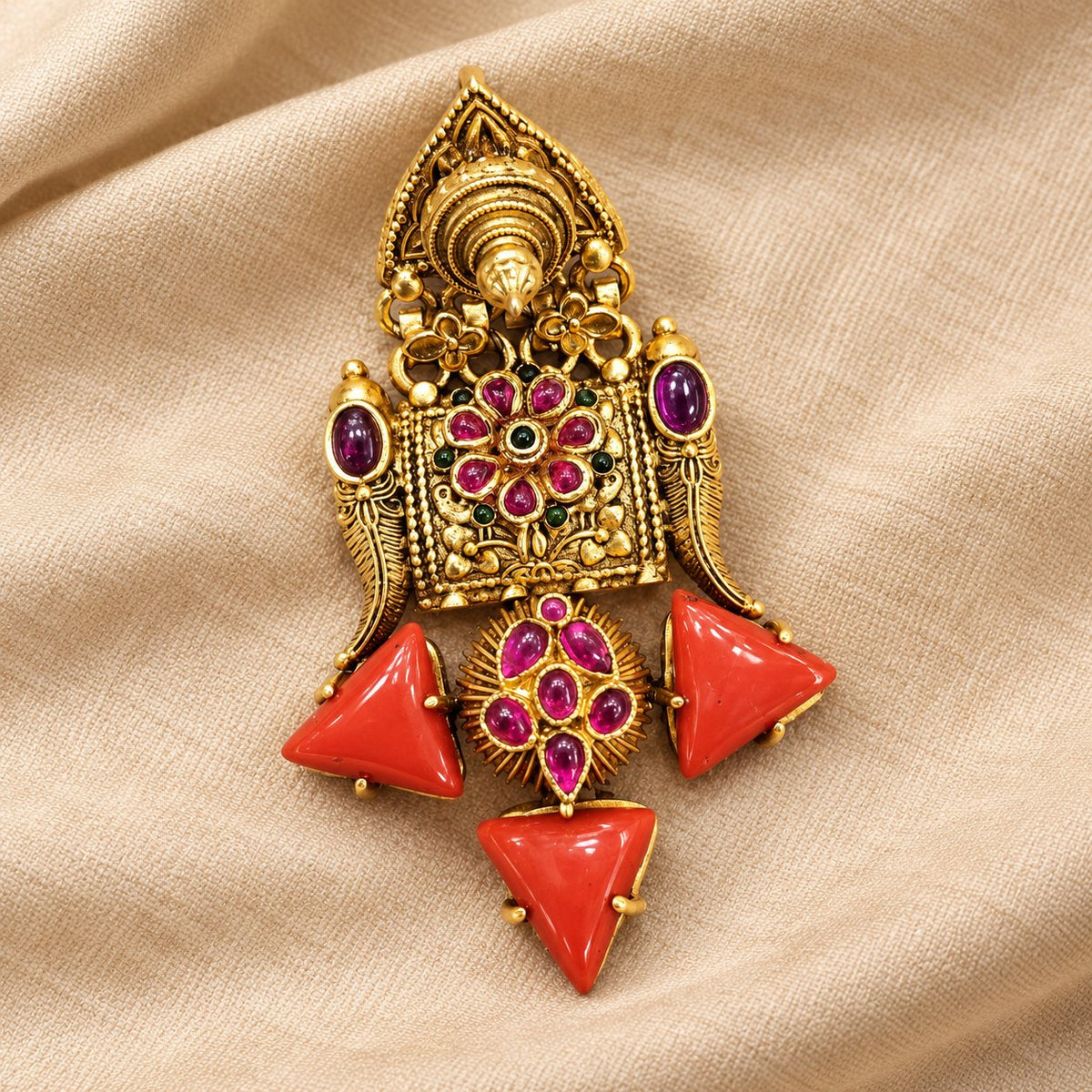 Trishara Coral Pendant, photo 3